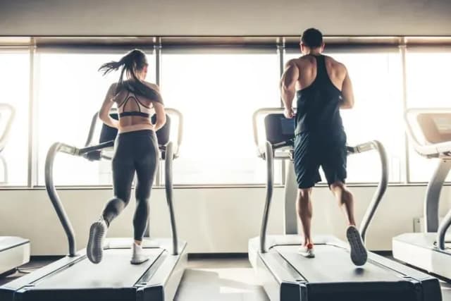 Cardio jakie ćwiczenia wybrać, aby schudnąć i poprawić kondycję Cardio jakie ćwiczenia wybrać, aby schudnąć i poprawić kondycję